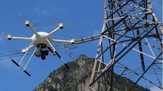 无人机测劣化绝缘子